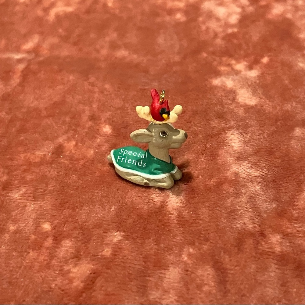 Hallmark Keepsake Miniature 1993 Special Friends Ornament